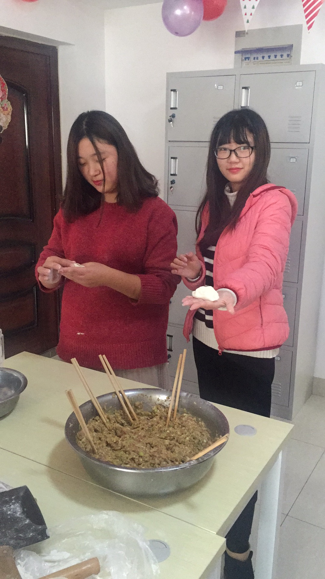 蓝网有爱|圣诞遇上冬至，祝您平安喜乐！