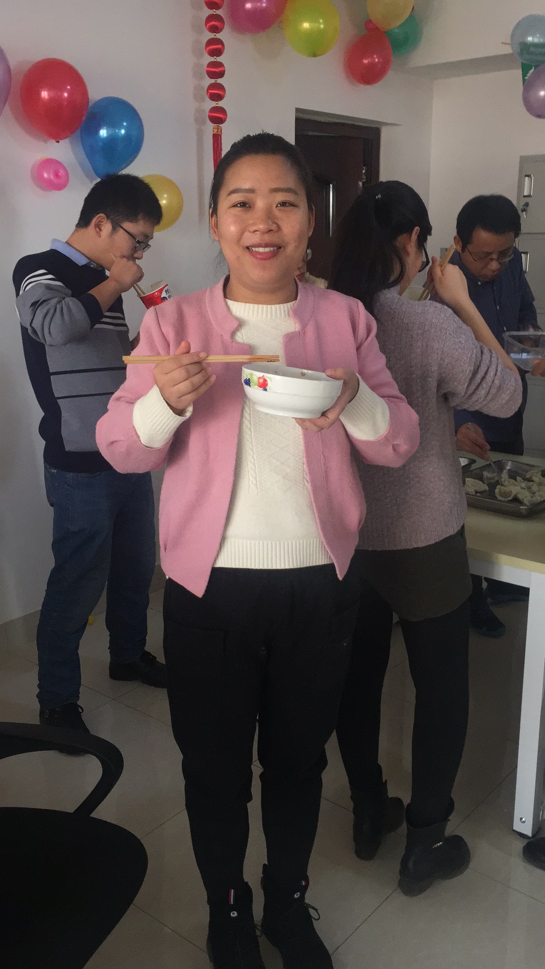 蓝网有爱|圣诞遇上冬至，祝您平安喜乐！